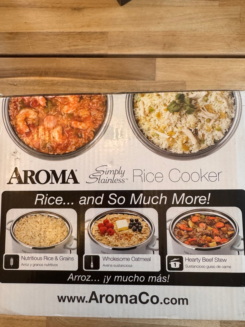 Roma White Rice Cooker with Stainless Inner Pot - Picture 3 of 4